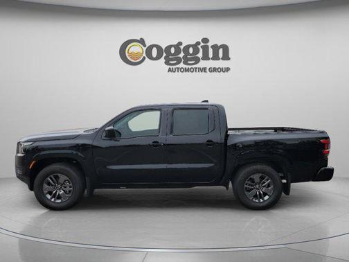 Super Black 2026 Nissan Frontier SV