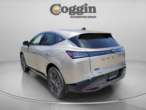 Champagne Silver Metallic 2026 Nissan Murano Platinum