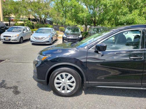 Magnetic Black 2018 Nissan Rogue S