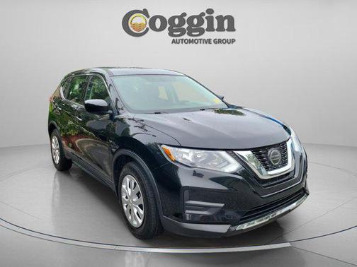 Magnetic Black 2018 Nissan Rogue S