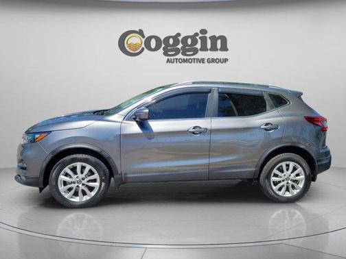 Gun Metallic 2021 Nissan Rogue Sport SV
