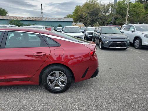 2023 Kia K5 LXS