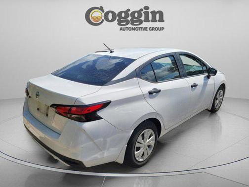 Fresh Powder 2020 Nissan Versa 1.6 S
