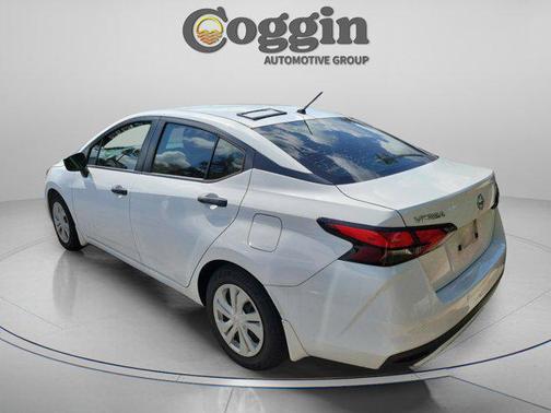 Fresh Powder 2020 Nissan Versa 1.6 S