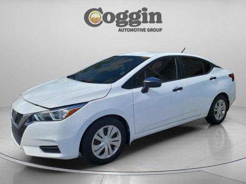 Fresh Powder 2020 Nissan Versa 1.6 S