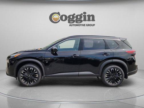 Super Black 2026 Nissan Rogue Dark Armor