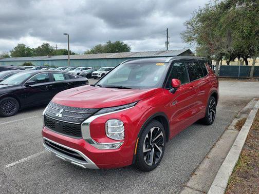 2023 Mitsubishi Outlander PHEV SEL