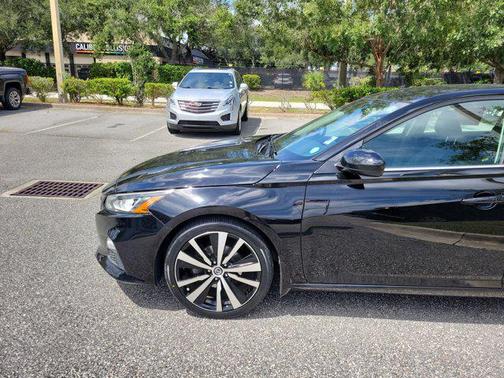 2020 Nissan Altima SR FWD