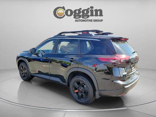 Super Black 2026 Nissan Rogue Rock Creek