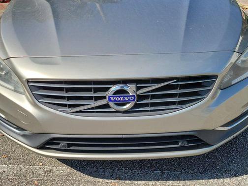2015 Volvo S60 T5 Premier