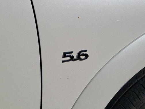 2016 INFINITI QX80 Base