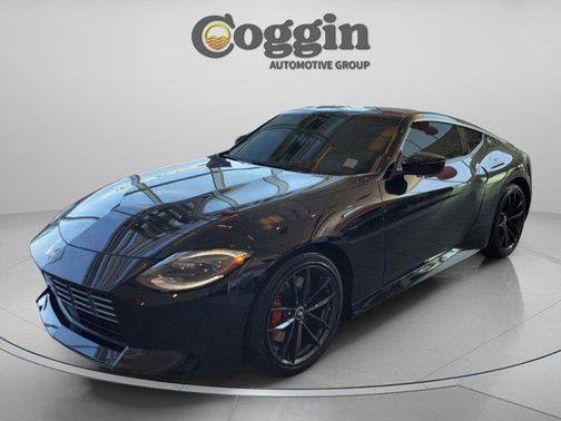 Black Diamond Pearl 2026 Nissan Z Performance
