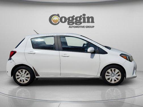 Super White 2016 Toyota Yaris L
