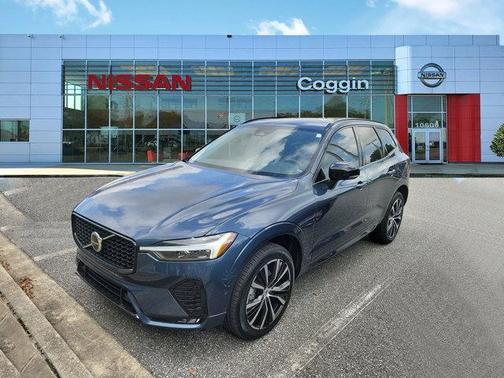 2025 Volvo XC60 B5 Plus