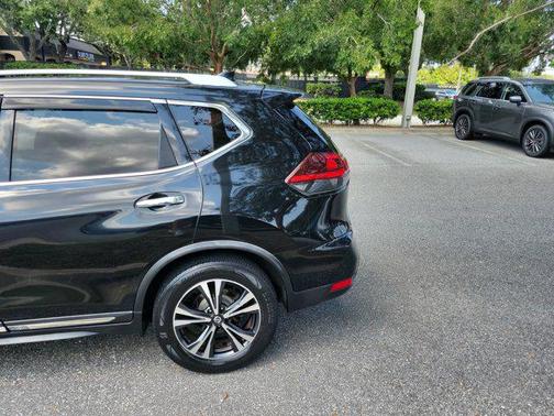 2018 Nissan Rogue SL