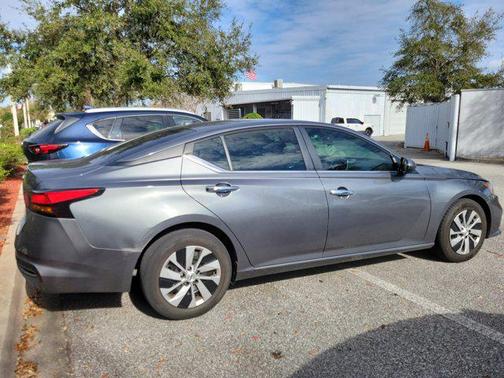 2020 Nissan Altima S FWD