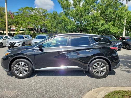 Magnetic Black Metallic 2015 Nissan Murano SL