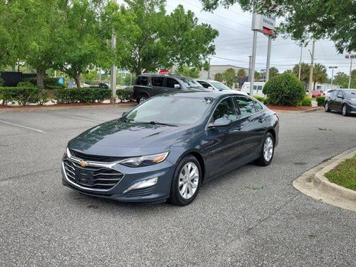 Shadow Gray Metallic 2020 Chevrolet Malibu FWD LT