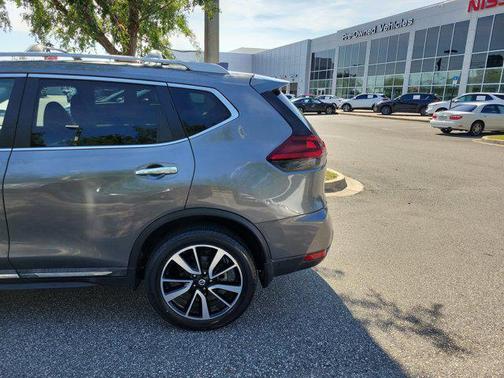 2020 Nissan Rogue SL