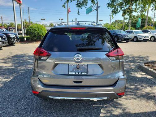 2020 Nissan Rogue SL
