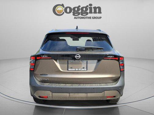 Canyon Bronze Metallic 2026 Nissan Kicks SV