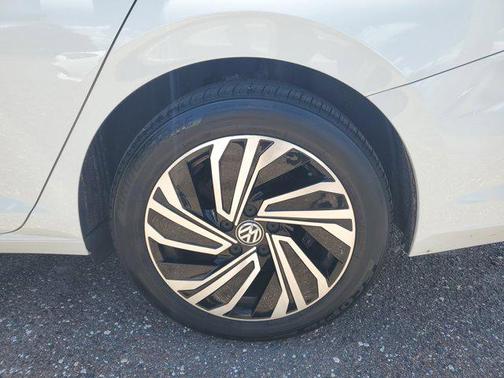 2021 Volkswagen Jetta 1.4T SEL Premium