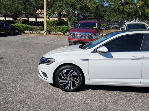 2021 Volkswagen Jetta 1.4T SEL Premium