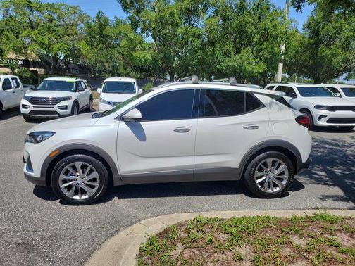 2022 Buick Encore GX Essence