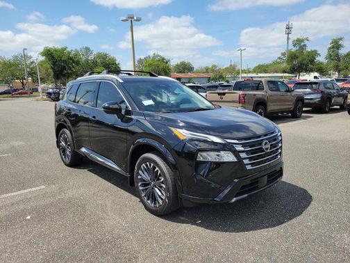 2025 Nissan Rogue Platinum