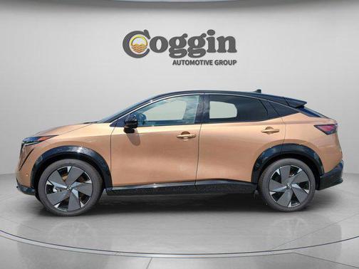 2025 Nissan ARIYA PLATINUM+