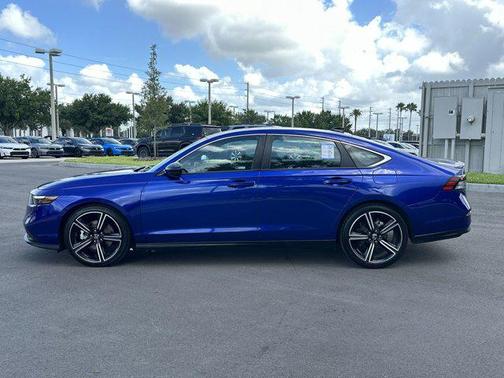 2023 Honda Accord Hybrid Base