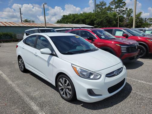 Century White 2017 Hyundai Accent Value Edition