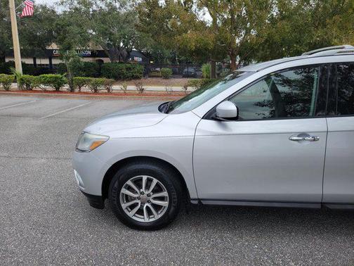 2016 Nissan Pathfinder S