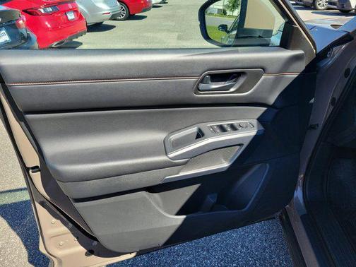 2023 Nissan Pathfinder Rock Creek 4WD