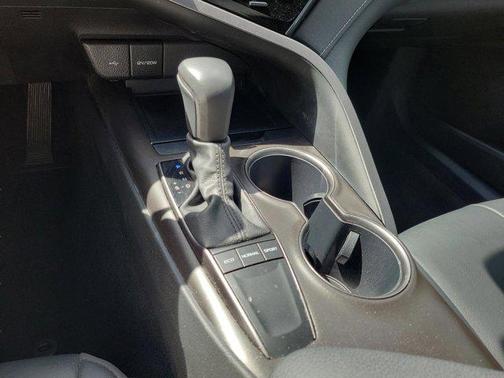 Reservoir Blue 2024 Toyota Camry SE