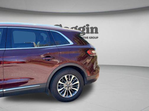 2020 Lincoln Nautilus Standard