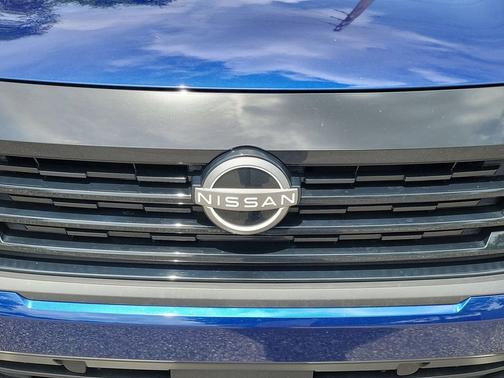 Deep Blue Pearl 2025 Nissan Kicks SV