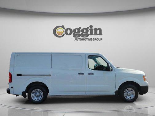 2021 Nissan NV Cargo NV2500 HD SV V6