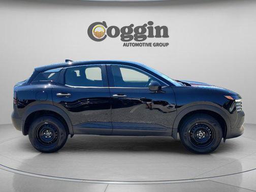 Super Black 2026 Nissan Kicks S