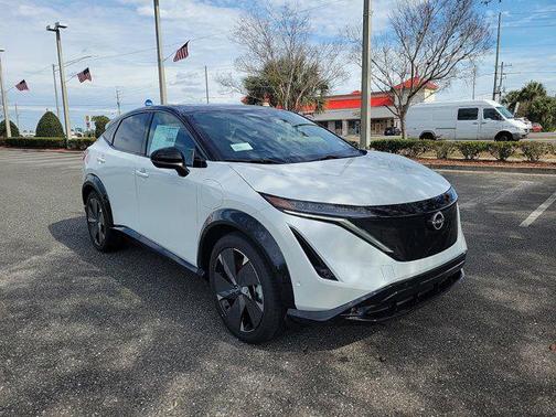 2025 Nissan ARIYA PLATINUM+