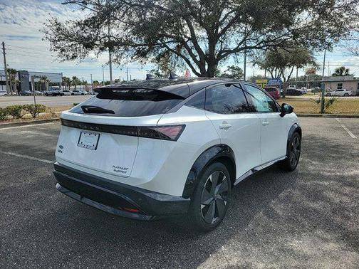 2025 Nissan ARIYA PLATINUM+