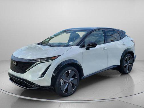 2025 Nissan ARIYA PLATINUM+