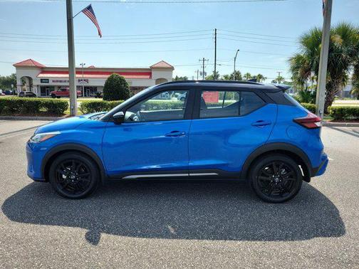 2024 Nissan Kicks SR