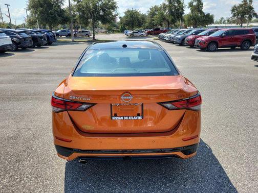 2025 Nissan Sentra SR