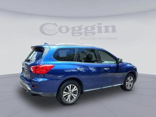 2020 Nissan Pathfinder SL 4WD