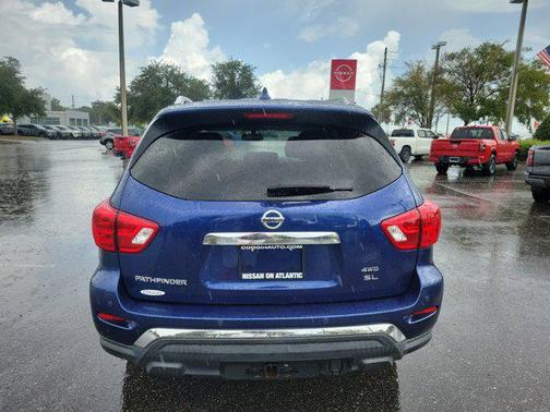 2020 Nissan Pathfinder SL 4WD