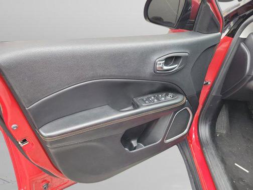 Redline Pearlcoat 2018 Jeep Compass Limited
