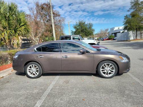 2014 Nissan Maxima S