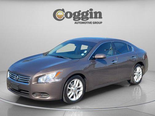 2014 Nissan Maxima S