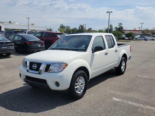 Glacier White 2019 Nissan Frontier SV